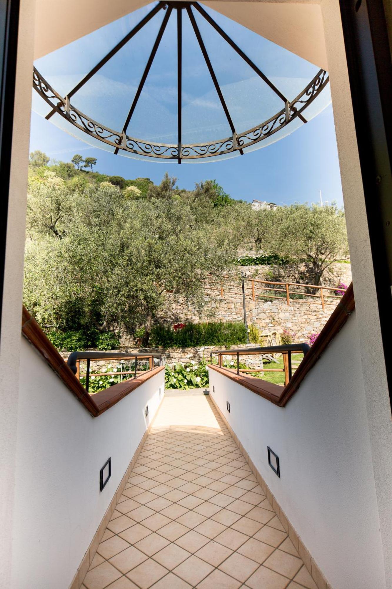 Agriturismo Palmero Аласио Екстериор снимка