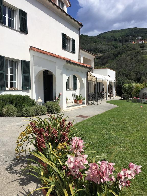 Agriturismo Palmero Аласио Екстериор снимка